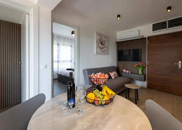 Fig By Bright Bliss Appartamento Seget Vranjica